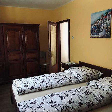 Apartma Evi Zaga Luaran gambar