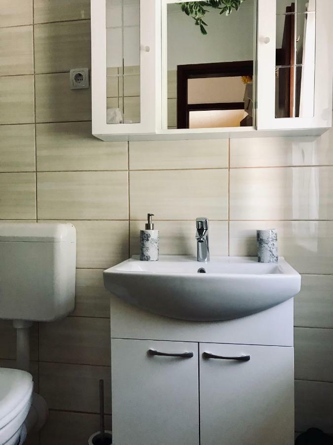 Apartma Evi Zaga Luaran gambar
