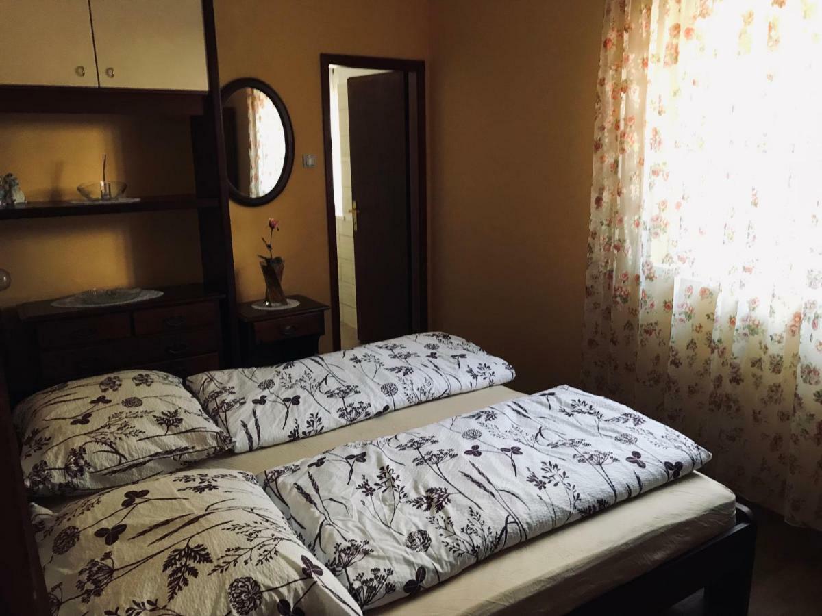 Apartma Evi Zaga Luaran gambar